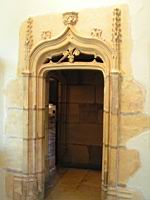 Cluny, Porte gothique sculptee (Musee du Palais Jean de Bourbon)